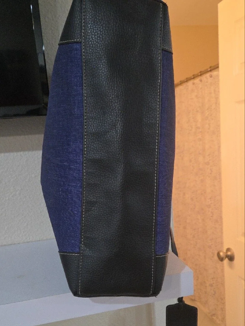 Barrington durable navy